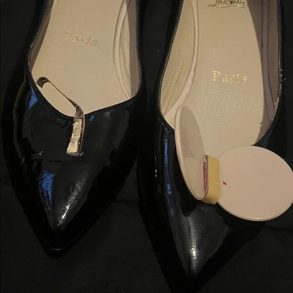 Christian Louboutin SALVAGE Madam Mouse size 38 Black Patent Leather Flats - Picture 4 of 17
